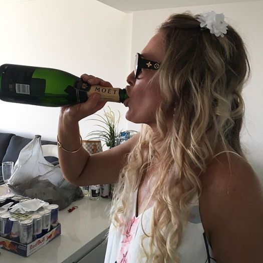 16583352_1664578250501465_1013788774947094528_n_002