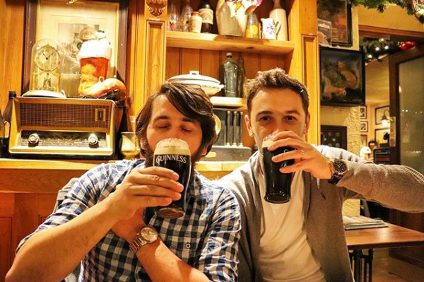 Screenshot_2019-12-06 #guinness hashtag on Instagram • Photos and Videos(1)